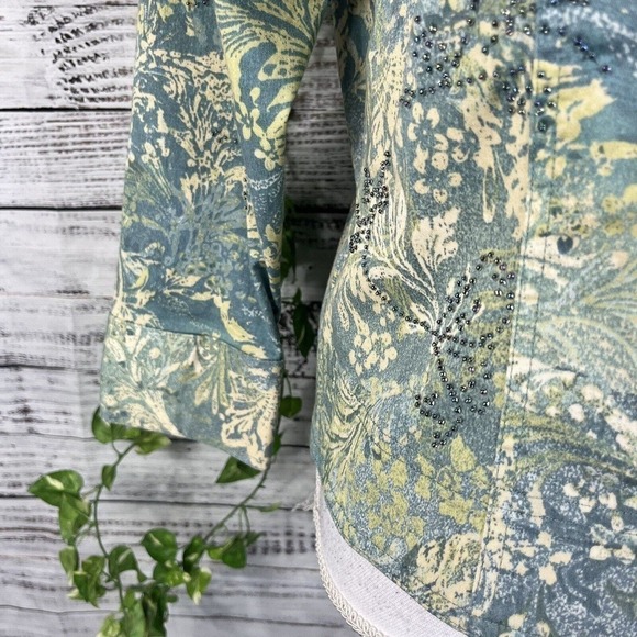 Susan Bristol Jacket size Small Gray Green Floral Beads Pockets Casual Trucker - Picture 13 of 16